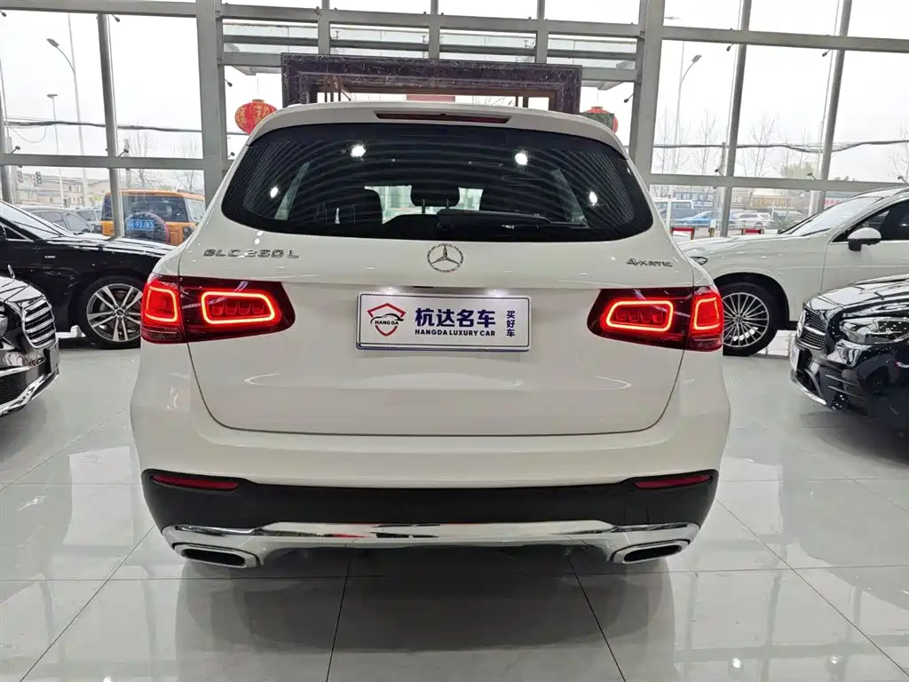 Mercedes-Benz GLC 2020 Facelift GLC 260 L 4MATIC Dynamic фото 5