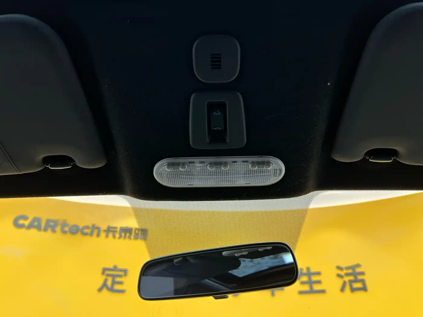 Infiniti ESQ 2016 2014 1.6L Free Edition