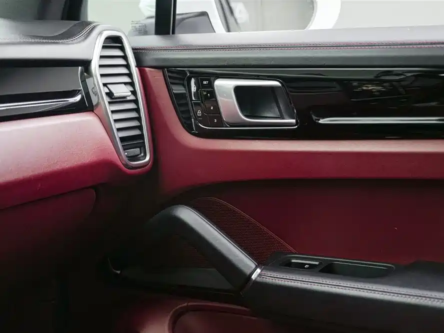 Porsche Cayenne 2019 Cayenne 3.0T фото 21