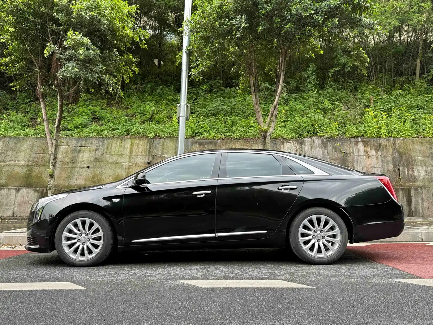 Cadillac XTS 2019 2018 28T Technology