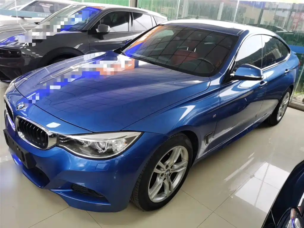 BMW 3 Series GT 2016 320i Design Package