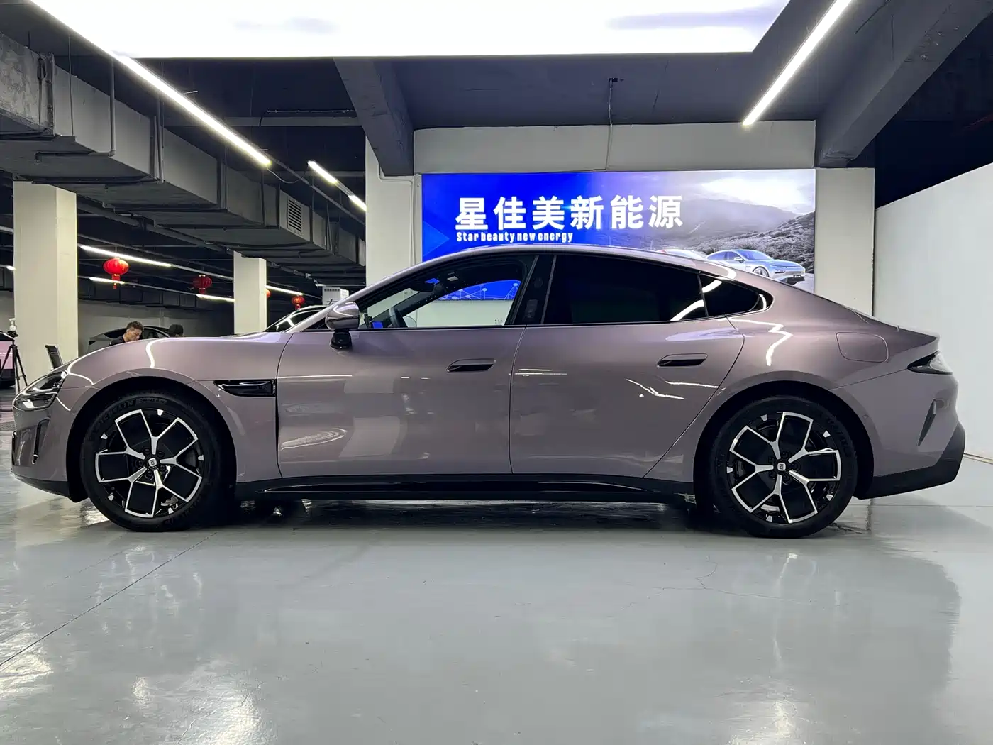 Xiaomi Auto Xiaomi SU7 2024 RWD Long Range Intelligent Driving Edition фото 10