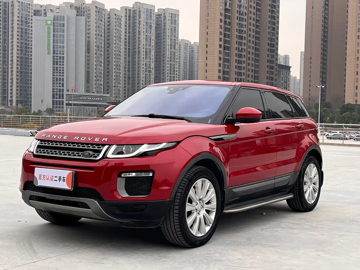 Land Rover Range Rover Evoque 2016 2.0T SE ZhiYao