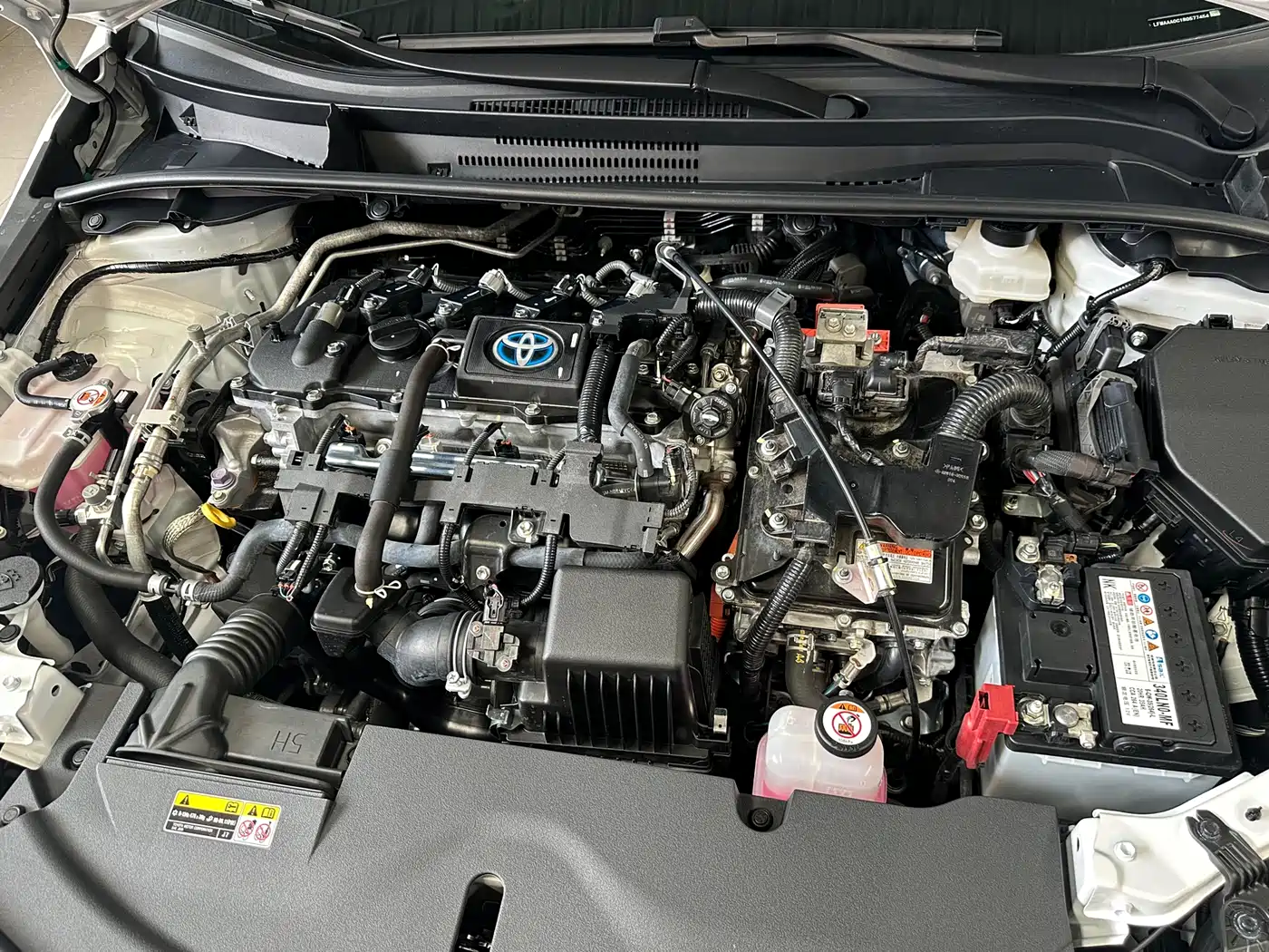Toyota Corolla 2023 1.8L Smart Hybrid Dual Engine Elite Edition фото 24