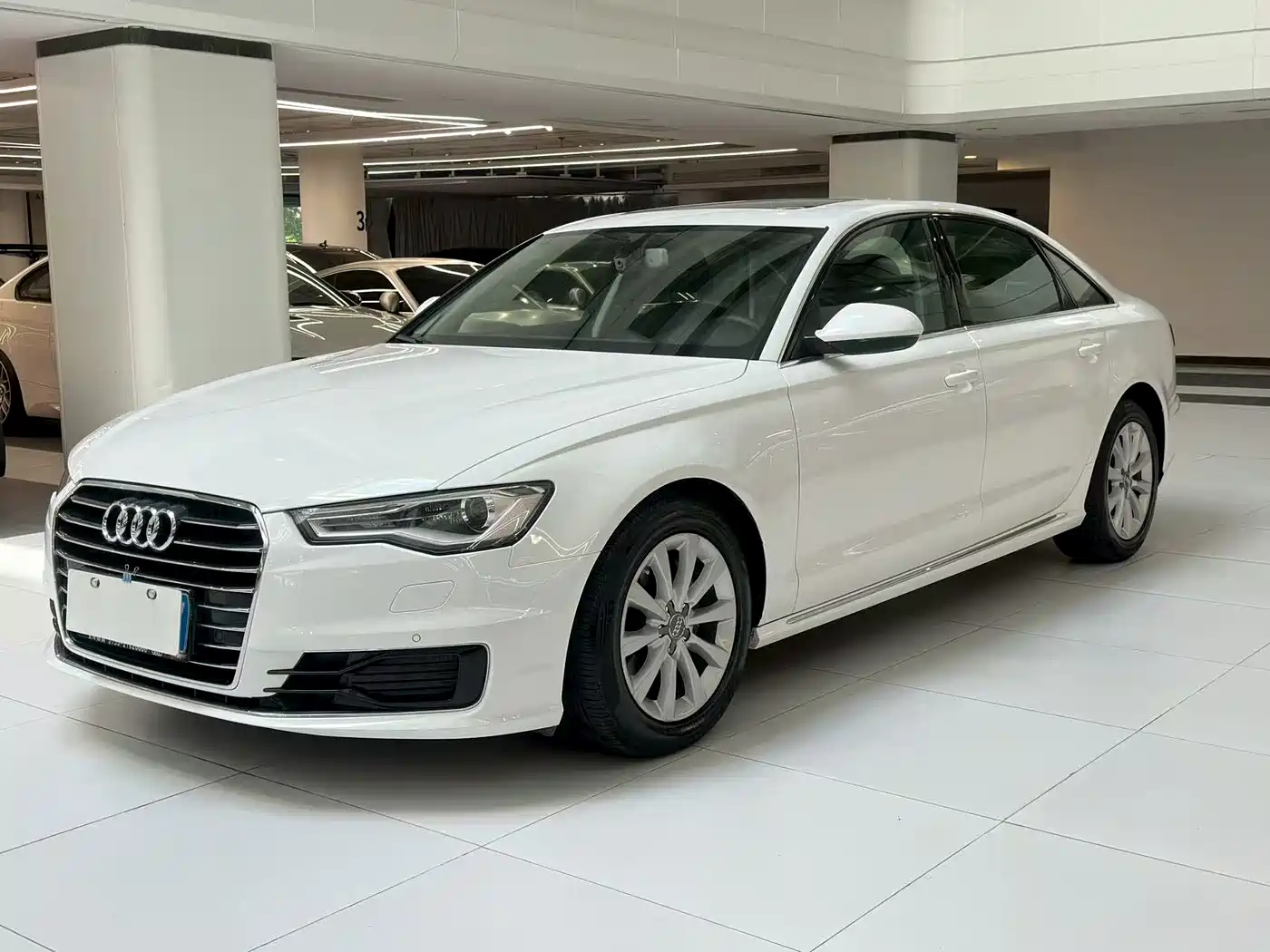 Audi A6L 2016 30 FSI Technology