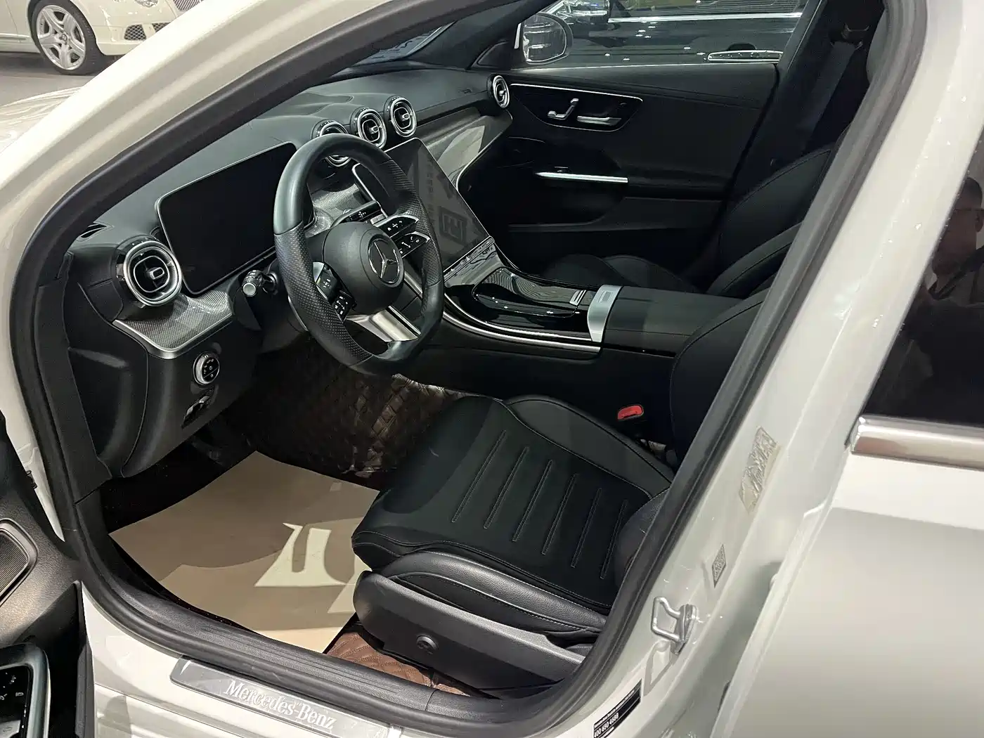 Mercedes-Benz C-Class 2022 Facelift C 260 L Sport фото 5