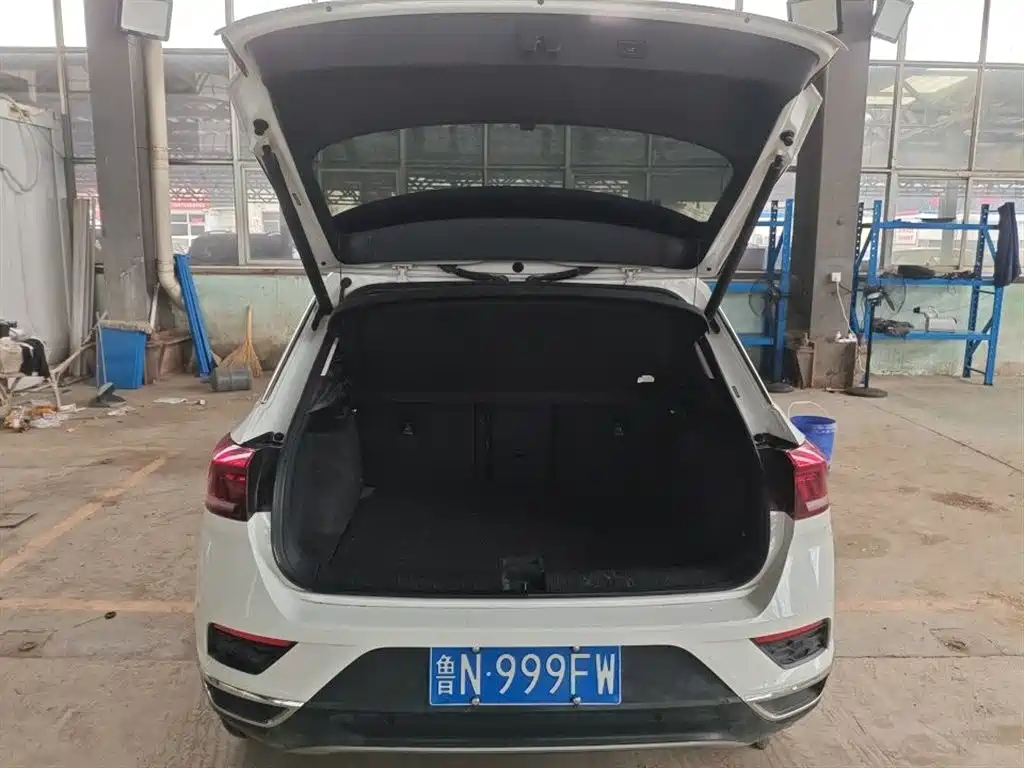 Volkswagen T-ROC 2022 280TSI DSG 2WD Comfort PLUS фото 8