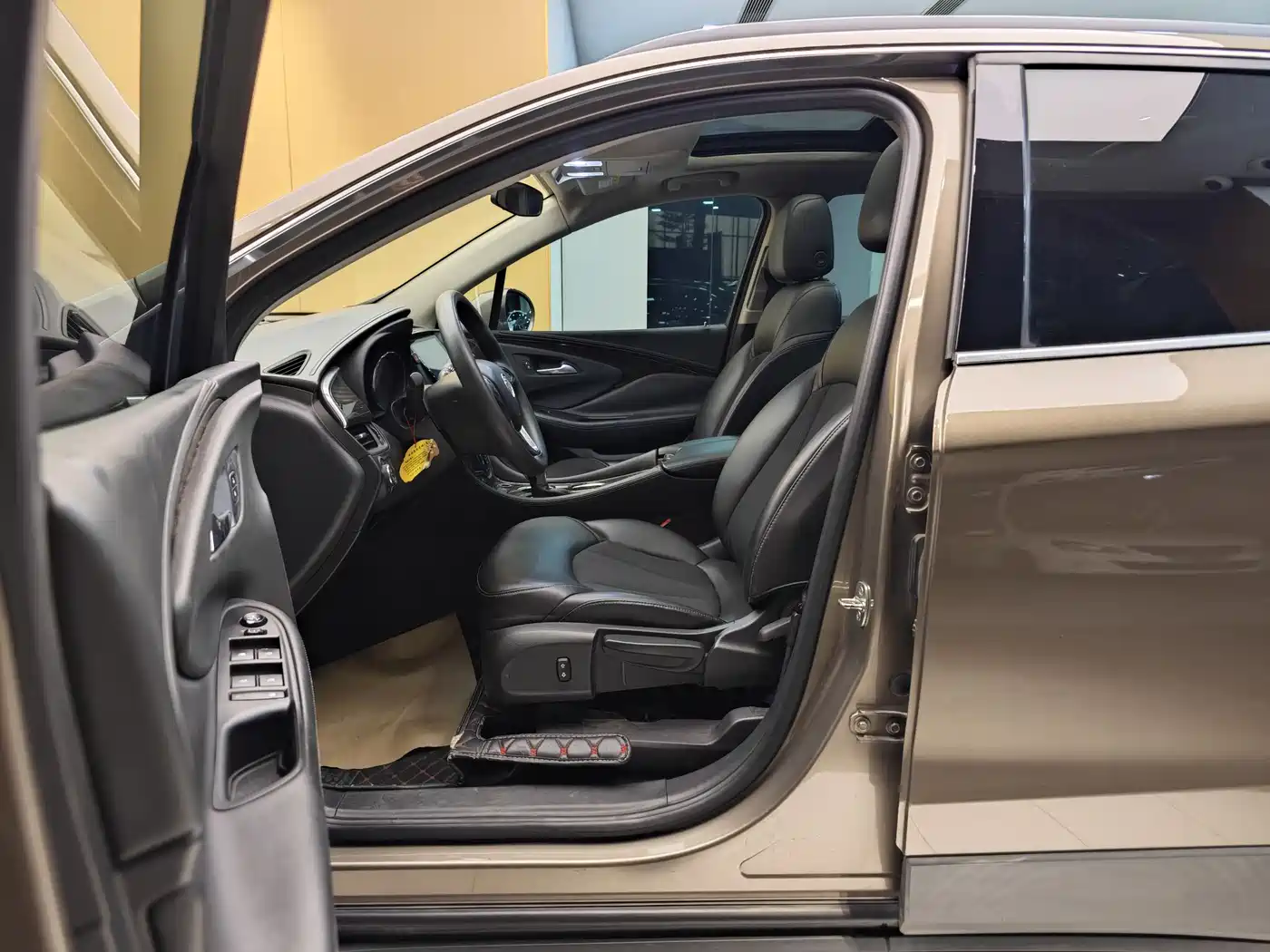 Buick Envision Plus 2018 20T 2WD Leading фото 13