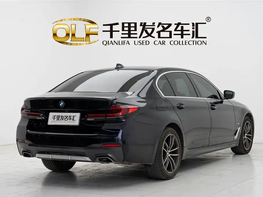 BMW 5 Series 2021 525Li M Sport Package фото 4