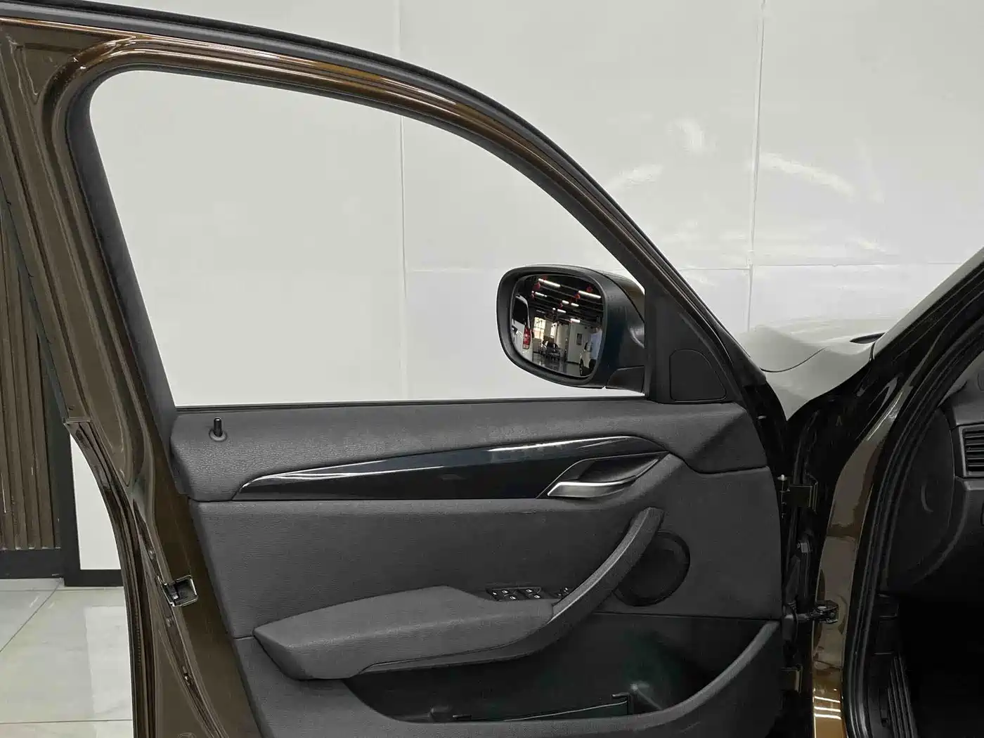 BMW X1 (Import) 2012 sDrive18i Luxury фото 13