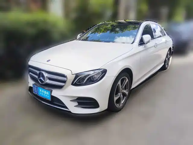 Mercedes-Benz E-Class 2019 E 300 L Sport Luxury — фото 1
