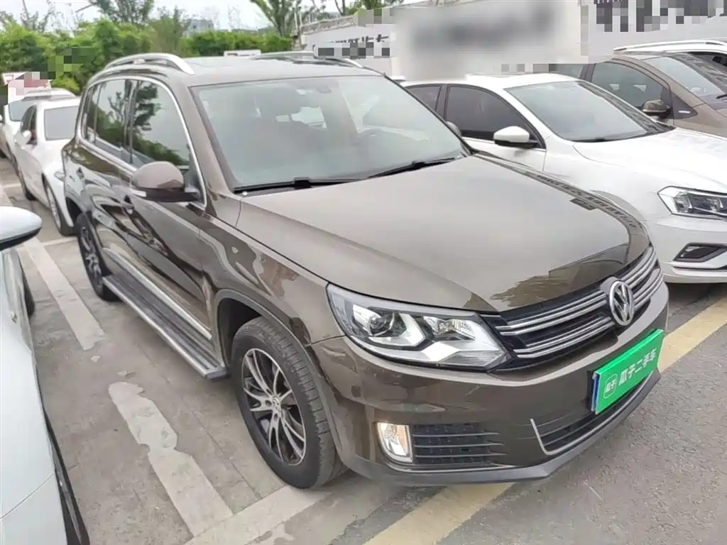 Volkswagen Tiguan 2015 1.8TSI Automatic 2WD Highline фото 4