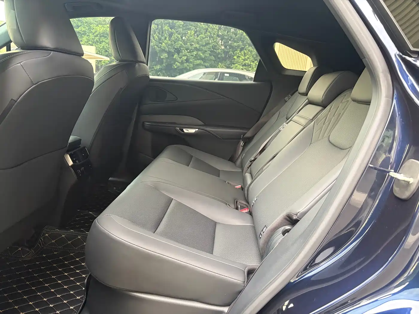 Lexus RX 2025 2025 300 4WD Premium Edition