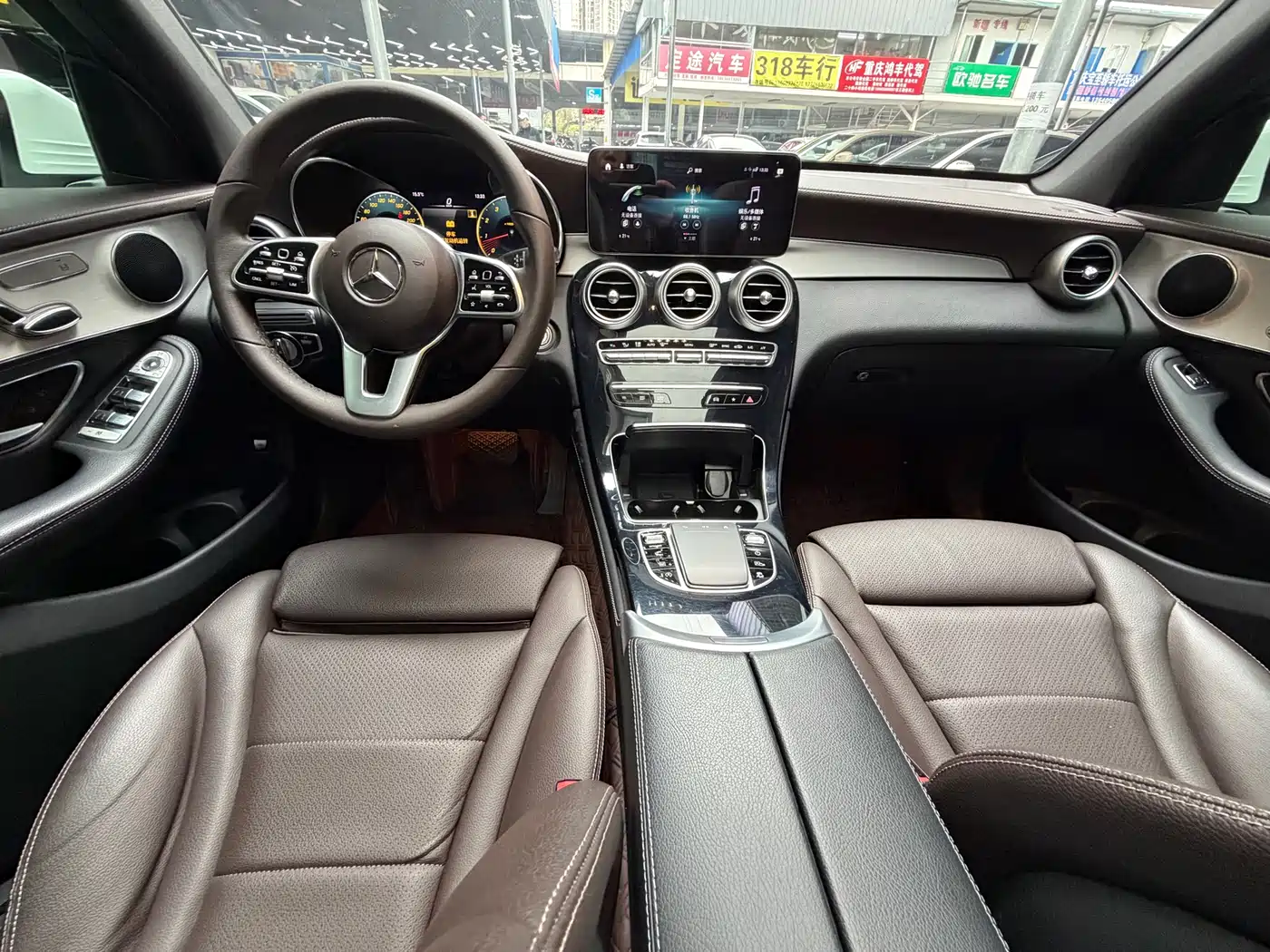 Mercedes-Benz GLC 2020 Facelift GLC 260 L 4MATIC Dynamic фото 28