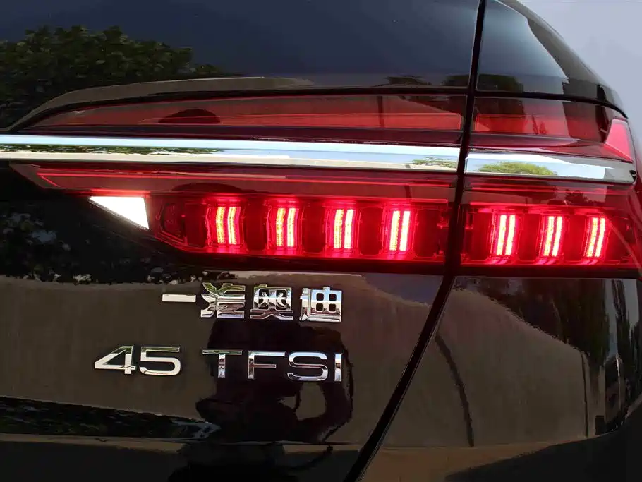 Audi A6L 2019 45 TFSI Premium Dynamic фото 11