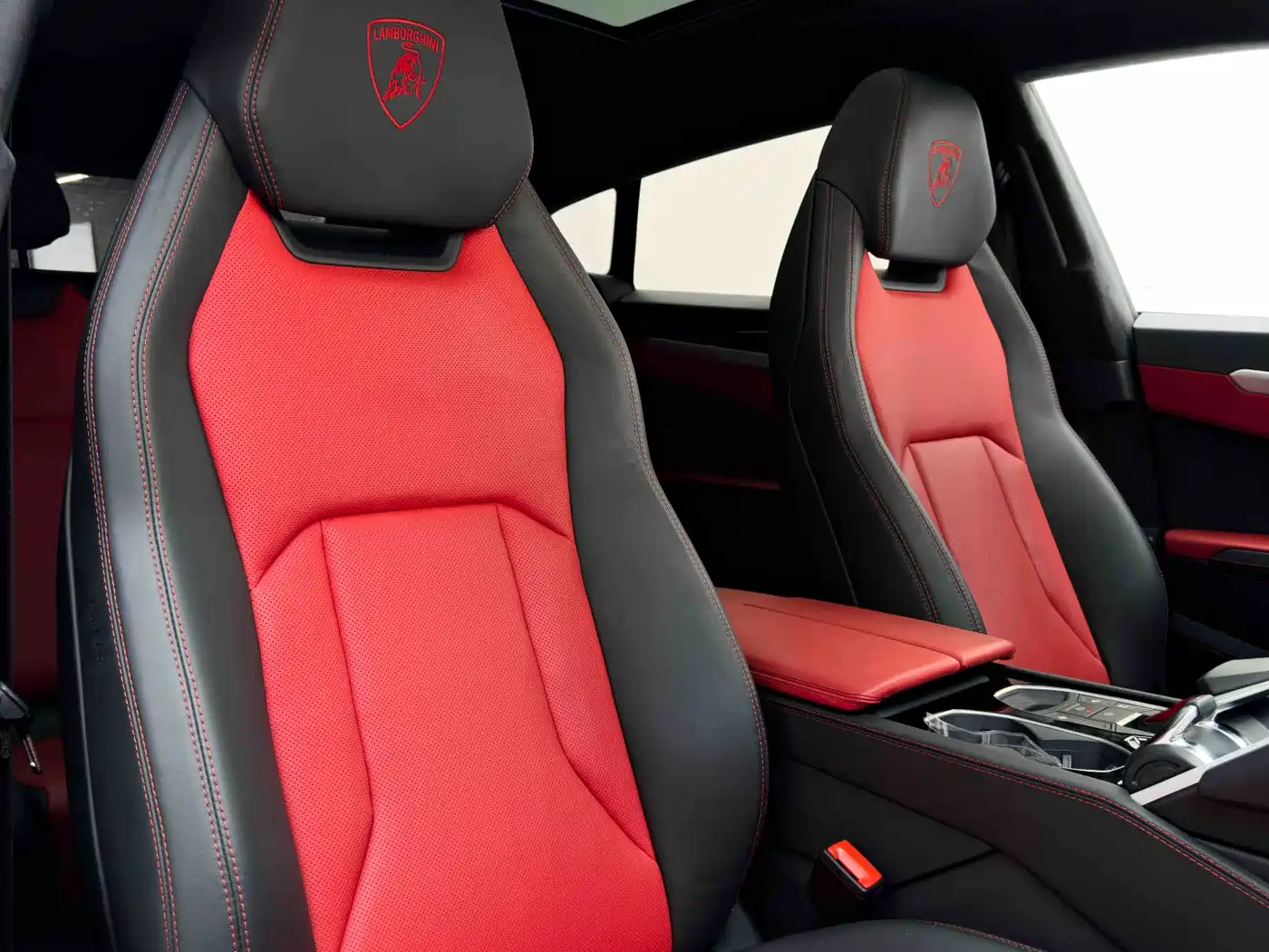 Lamborghini Urus 2021 4.0T V8 фото 13