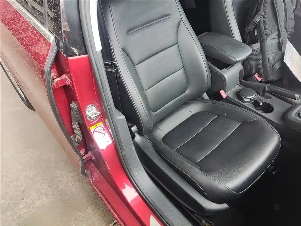 Volkswagen Sagitar 2014 Facelift 1.4TSI Automatic Luxury фото 20