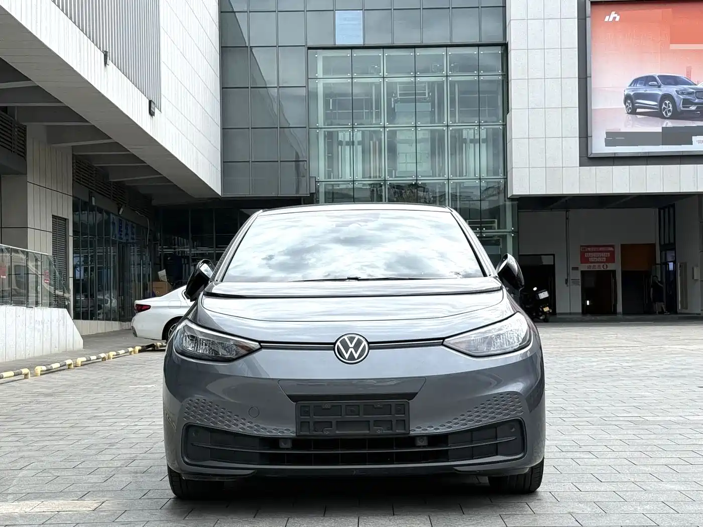 Volkswagen ID.3 2024 Outstanding Edition фото 2