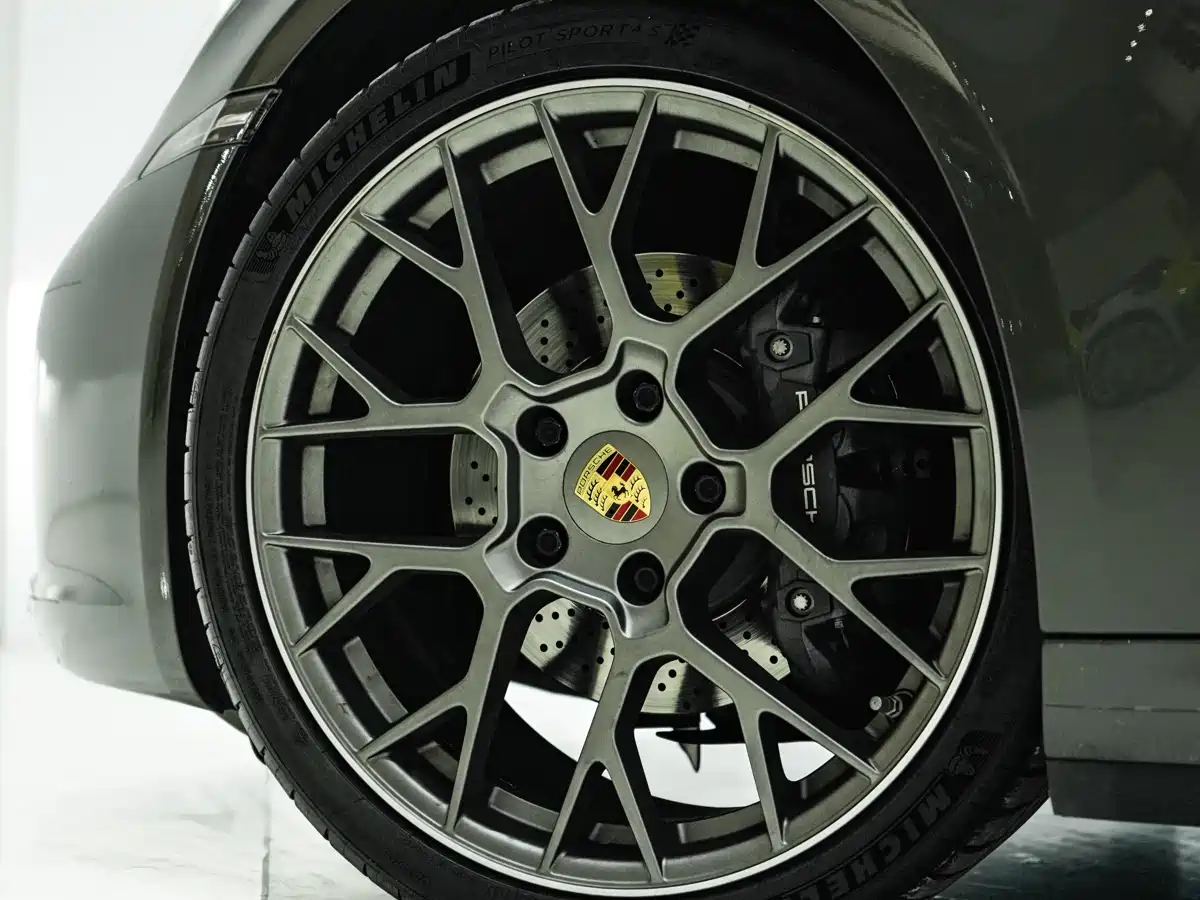 Porsche 911 2022 Carrera 3.0T фото 6