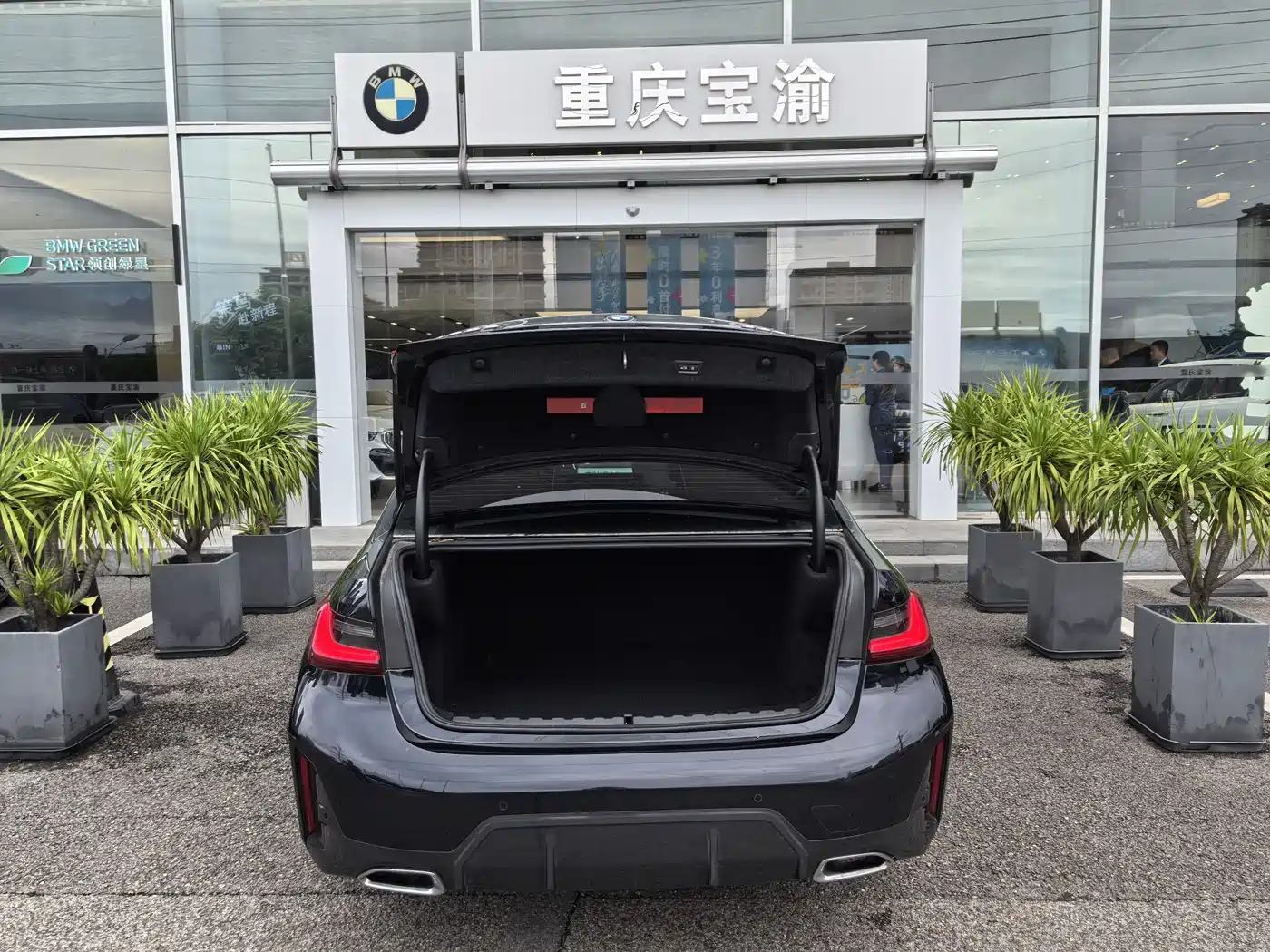 BMW 3 Series 2024 325Li M Sport Package фото 18