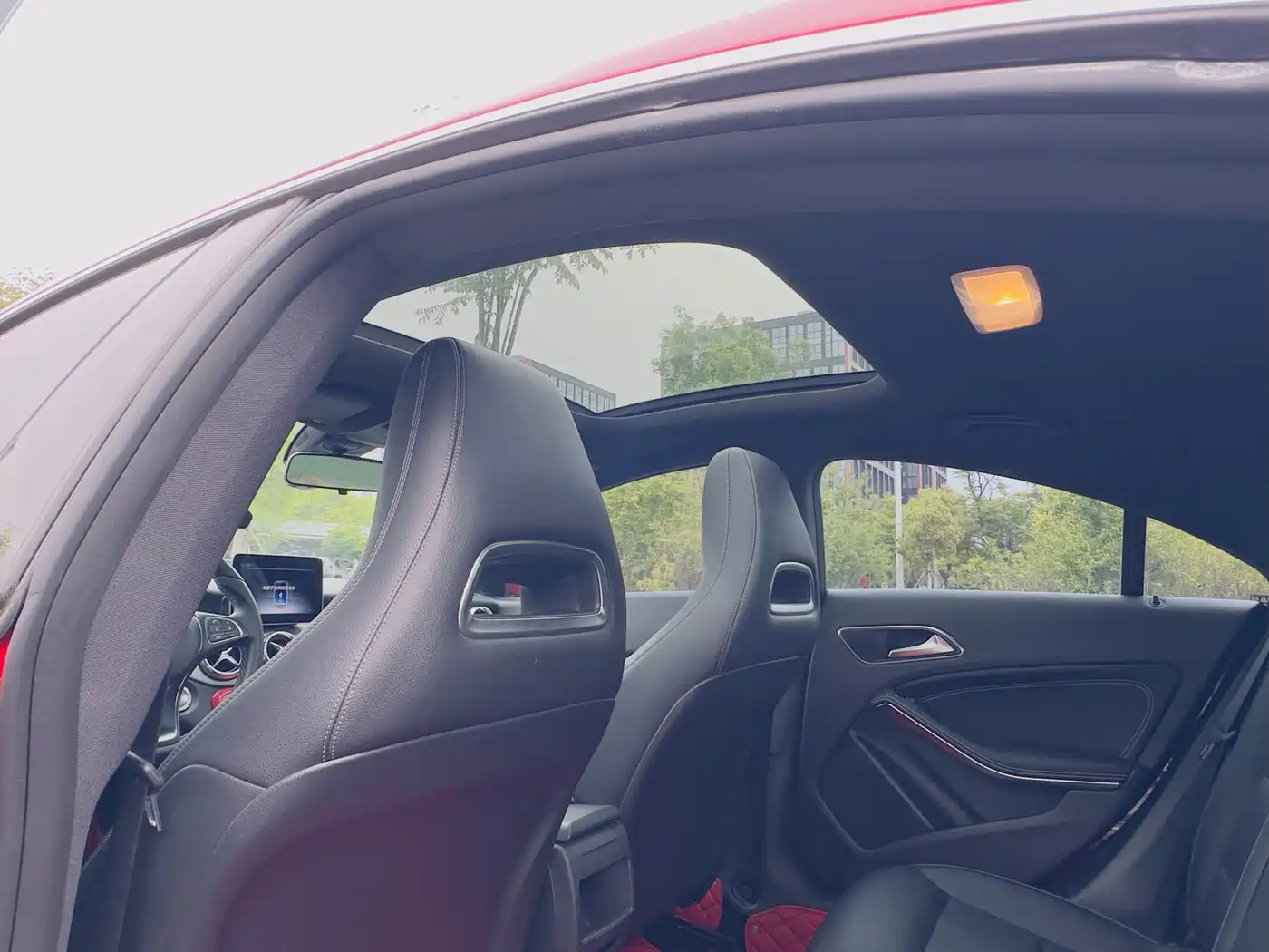 Mercedes-Benz CLA (Import) 2018 CLA 200 Dynamic Edition фото 6