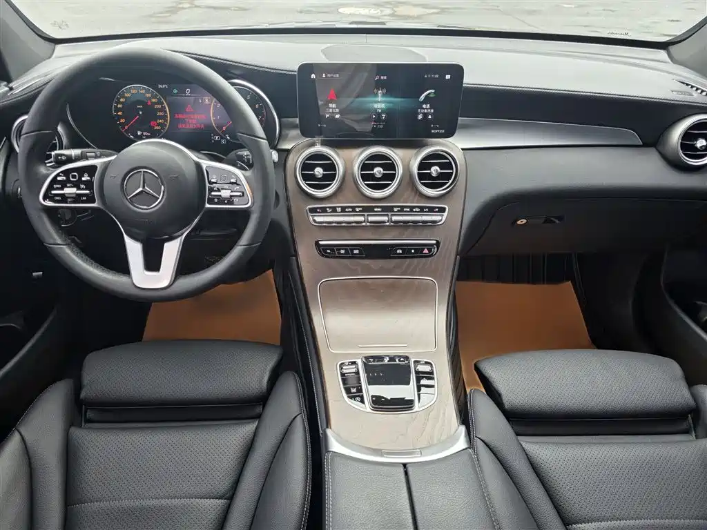 Mercedes-Benz GLC 2020 Facelift GLC 260 L 4MATIC Luxury фото 8