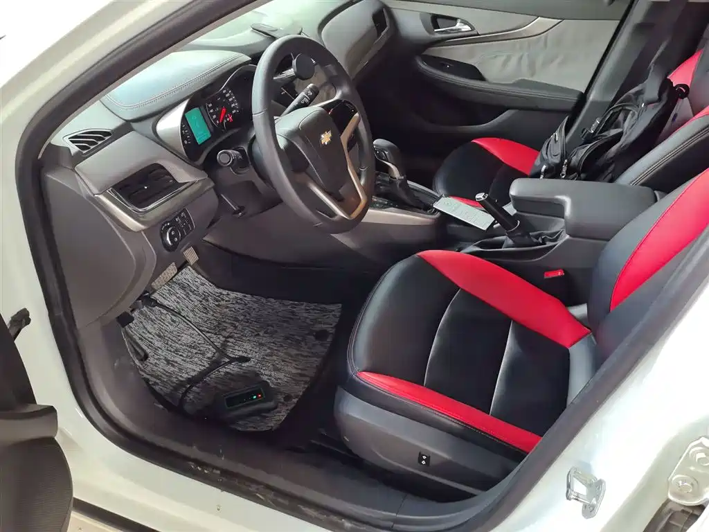 Chevrolet Malibu 2017 1.5T Automatic Comfort Edition фото 11