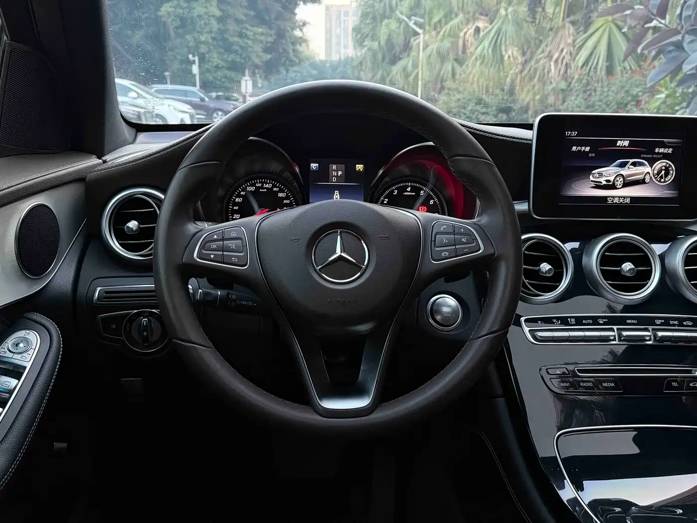Mercedes-Benz GLC 2019 Model GLC 200 L 4MATIC фото 9