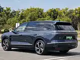 Фото 6 - NIO ES8