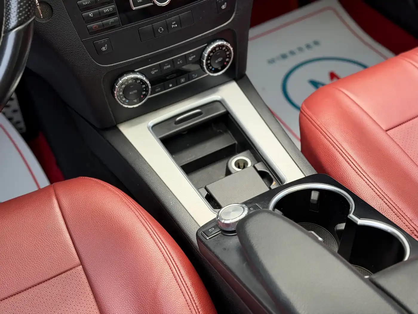 Mercedes-Benz GLK-Class 2013 GLK 300 4MATIC Dynamic Sunroof фото 10