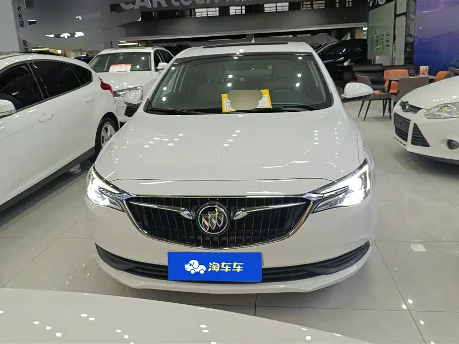 Buick Excelle 2021 Exemplar 1.5L Auto Elite фото 2