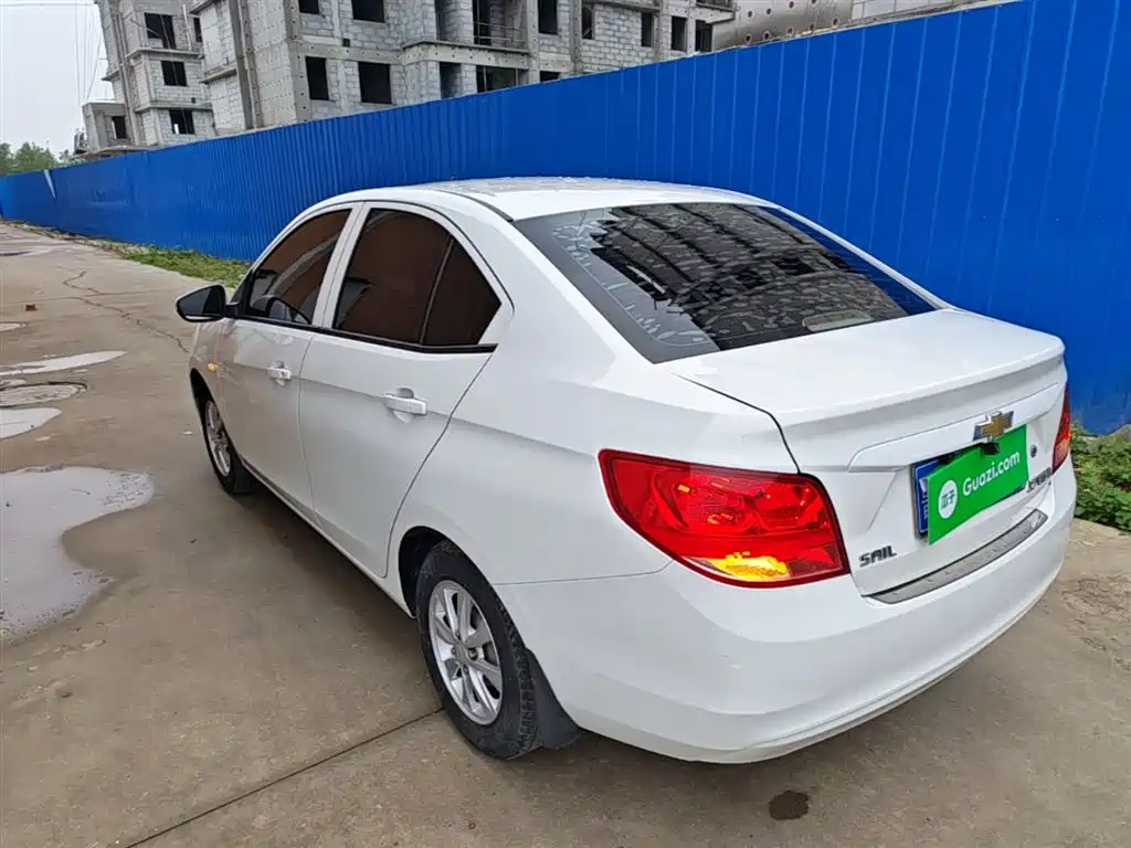 Chevrolet Sail 2018 Sail 3 1.3L Manual Comfort Sunroof фото 5