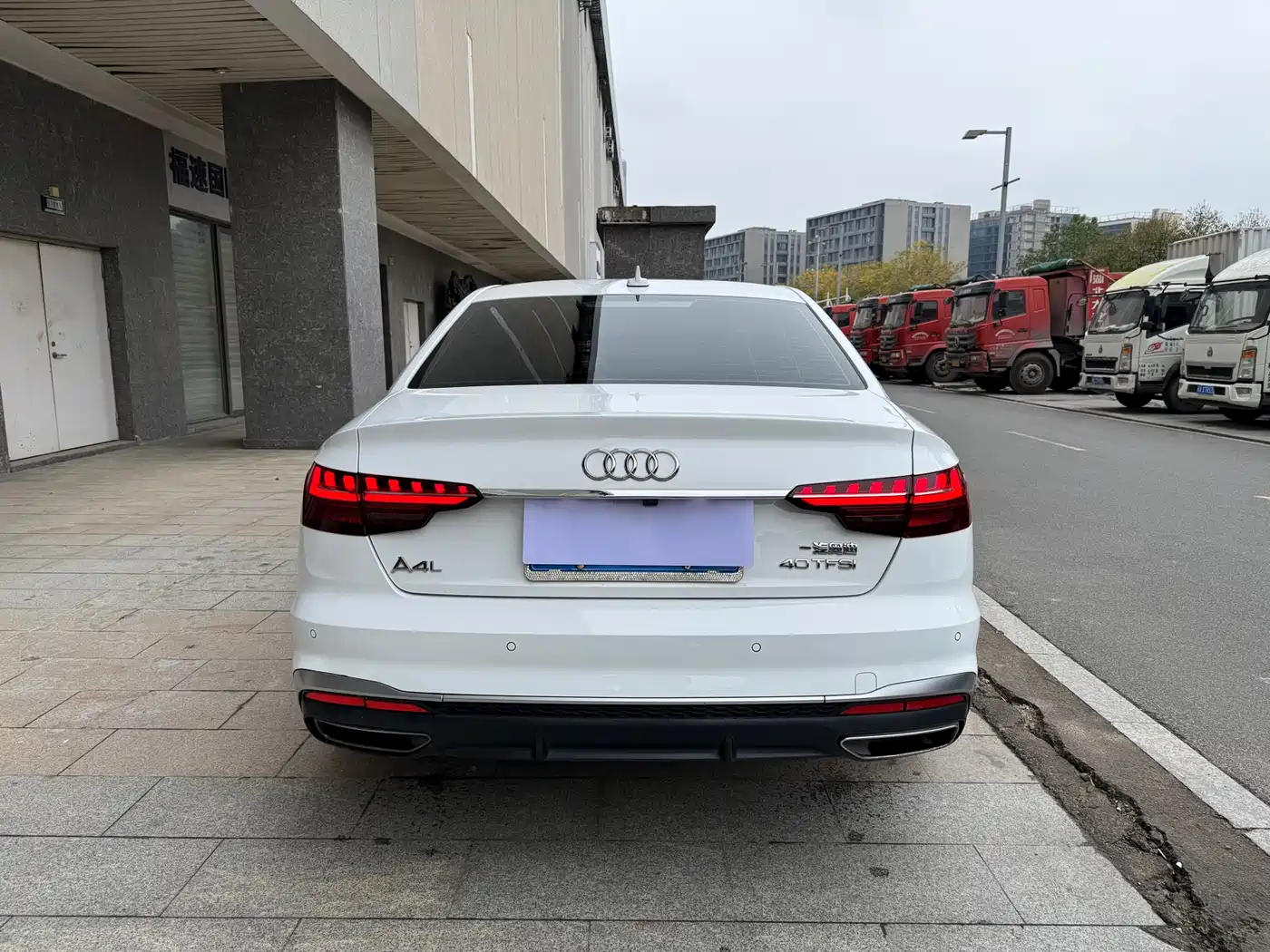 AUDI A4L