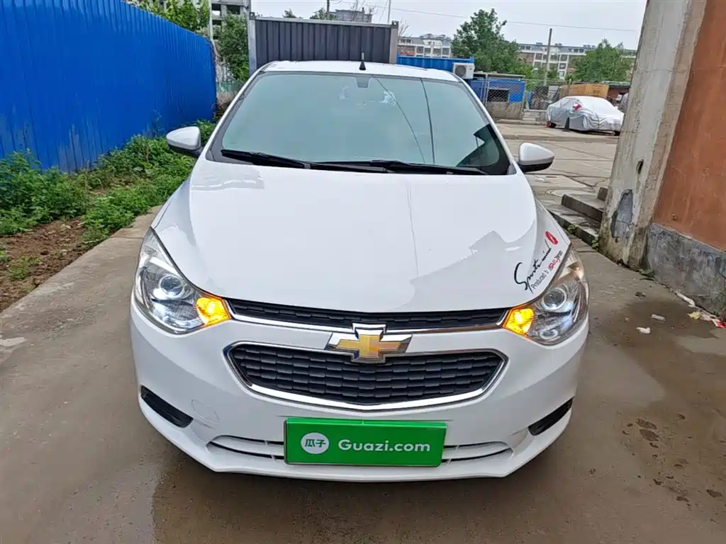 Chevrolet Sail 2018 Sail 3 1.3L Manual Comfort Sunroof фото 3