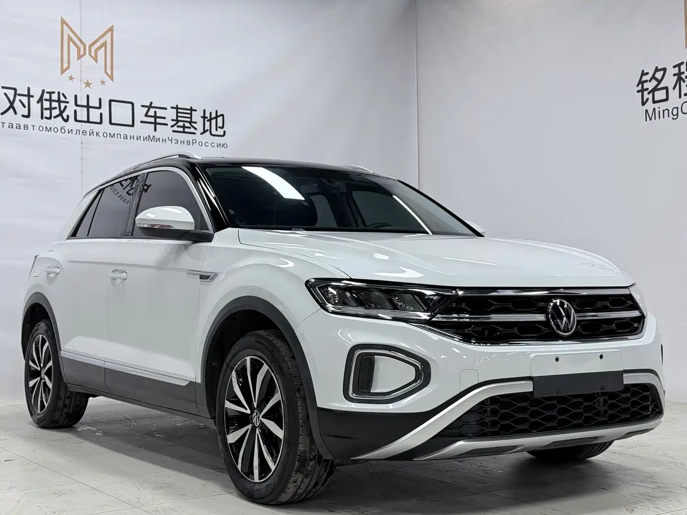 VOLKSWAGEN T ROC EXPLORING SONGS