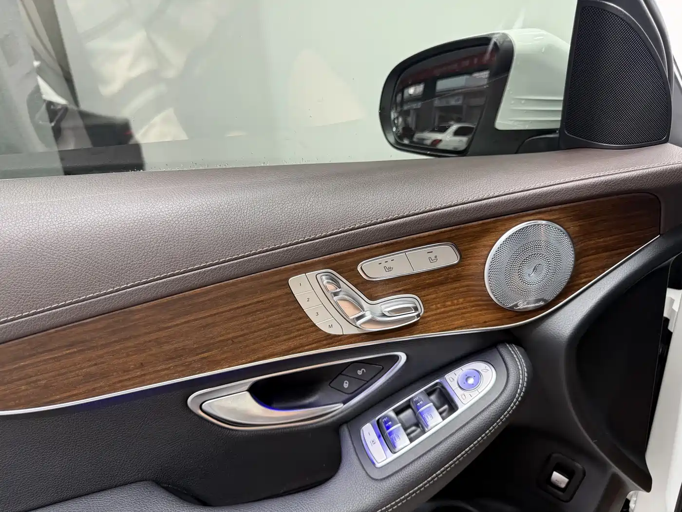 Mercedes-Benz GLC 2021 GLC 300 L 4MATIC Sporty фото 15