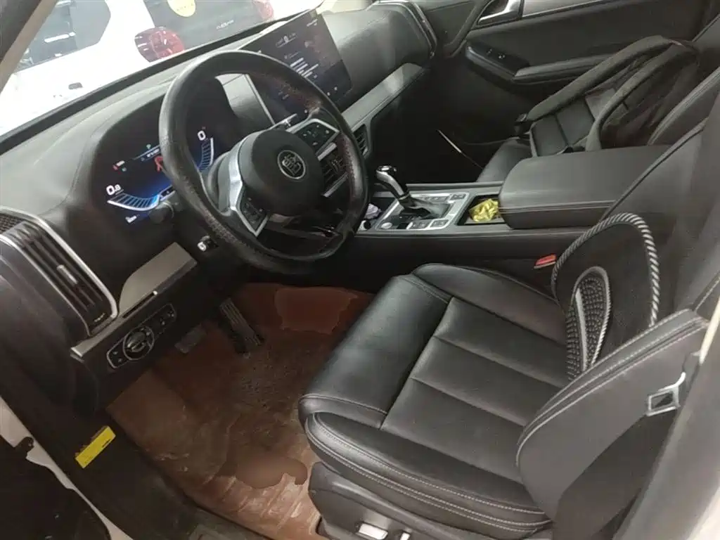 BYD Tang 2018 2.0T Automatic Smart Connection Honor Edition 7-Seater China V фото 15