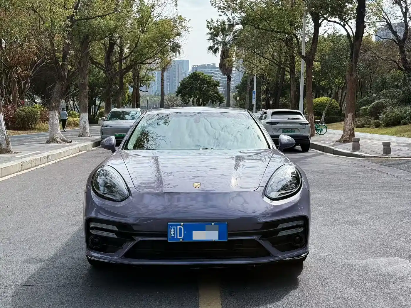 Porsche Panamera 2010 Panamera 4 3.6L фото 2