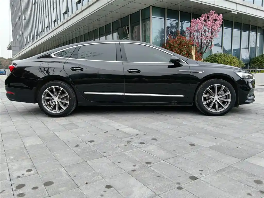 Buick LaCrosse 2022 652T Luxury фото 7