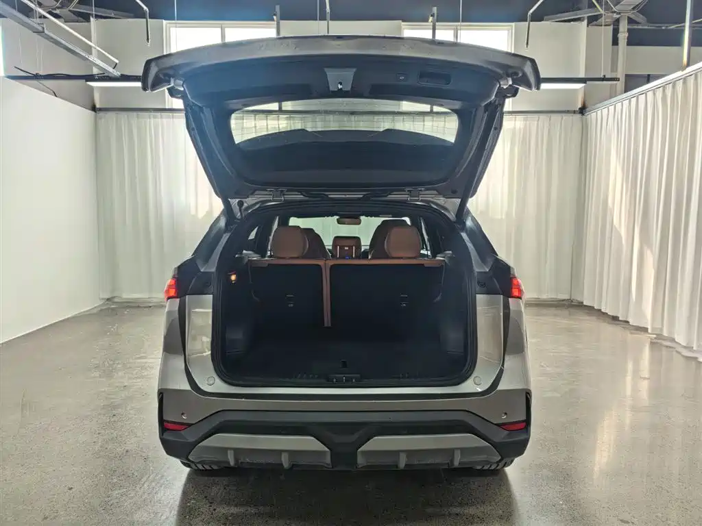 GEELY GALAXY GALAXY L7