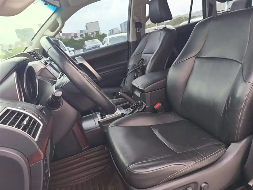 Toyota Prado 2016 3.5L Auto TX-L фото 15
