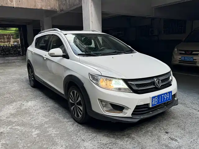  Dongfeng Aeolus Dongfeng Fengshen AX3 2016 1.5L Automatic Premium Cool Edition