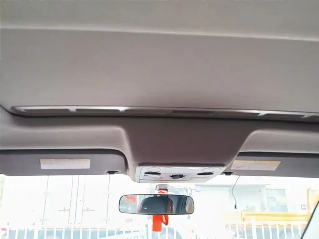 Haval H1 2017 Red Label 1.5L AMT Luxury фото 18