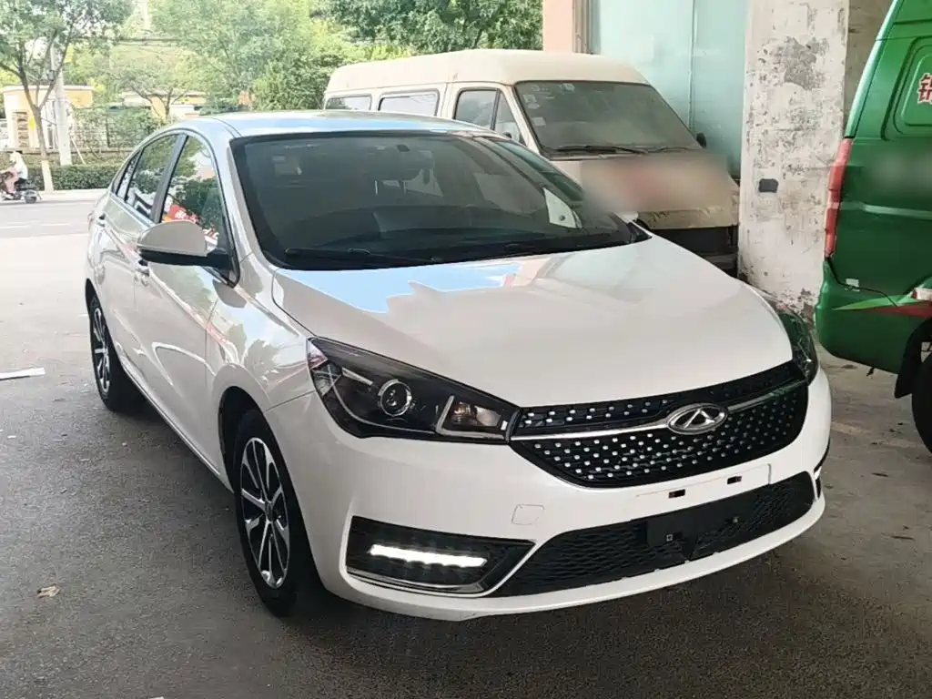 Фото 4 - Chery Arrizo 5