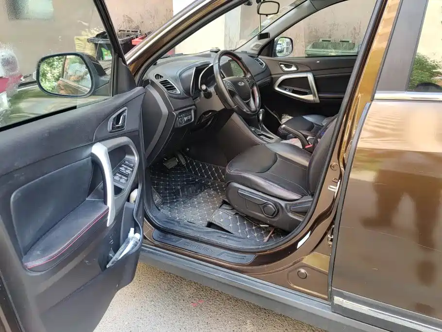 Chery Tiggo 5 2015 2015 2.0L CVT Family Joy