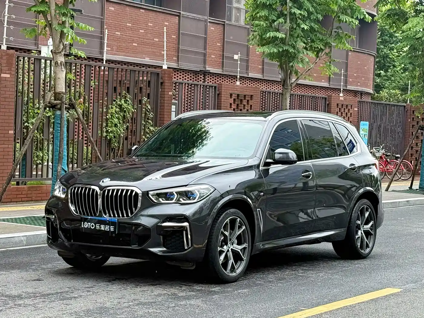 BMW X5 2022 Model xDrive 40Li M Sport Package