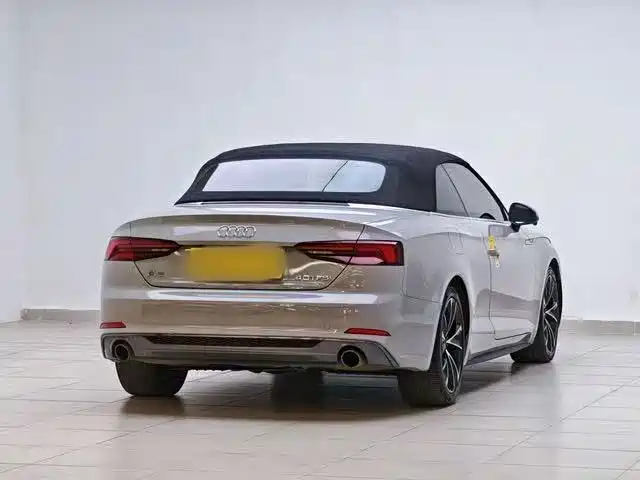 Audi A5 (Import) 2017 Cabriolet 40 TFSI Fashion фото 6