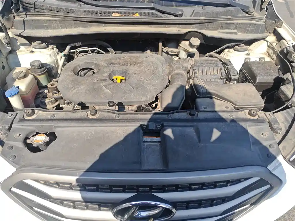 Hyundai Beijing Hyundai ix35 2013 2.0L Auto 2WD Smart GLS China IV фото 11