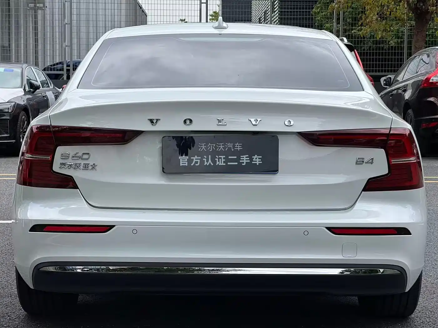 VOLVO S60