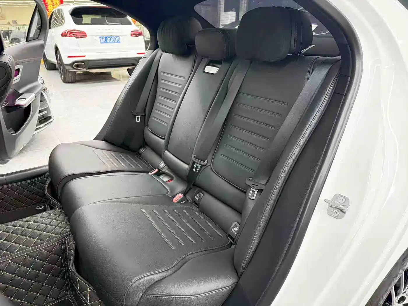 Mercedes-Benz C-Class 2024 Second Facelift C 260 L Sport фото 18